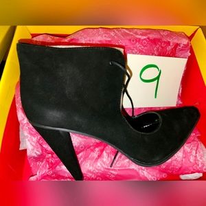 Kenneth Cole reaction women's size 9